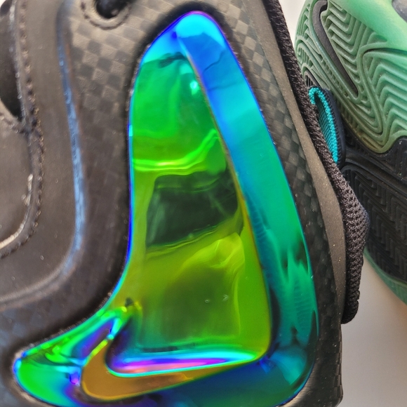 Nike Lil Penny Black and Green High-Top Sneakers with Color-Shifting Accents - Picture 12 of 13
